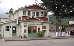 Historic Skagway Inn